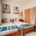 Felicity 2-br With Private Pool Near Kapparis Rated 10 Out Of 10