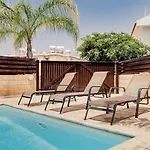 Villa Felicity 2-br With Private Pool Near Kapparis Rated 10 Out Of 10 Paralimni