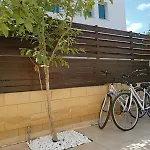 Felicity 2-br With Private Pool Near Kapparis Rated 10 Out Of 10 * Paralimni