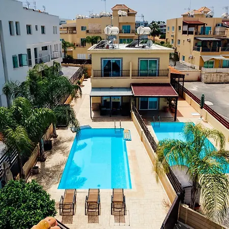 Felicity 2-br With Private Pool Near Kapparis Rated 10 Out Of 10 Paralimni