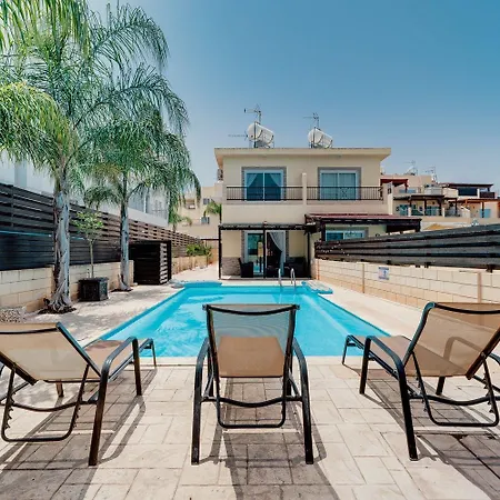 Felicity 2-br With Private Pool Near Kapparis Rated 10 Out Of 10