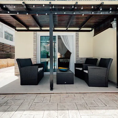 Felicity 2-br With Private Pool Near Kapparis Rated 10 Out Of 10 Villa Paralimni