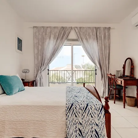 Felicity 2-br With Private Pool Near Kapparis Rated 10 Out Of 10 Paralimni