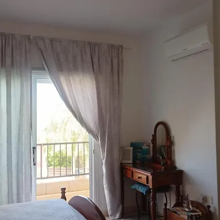 Felicity 2-br With Private Pool Near Kapparis Rated 10 Out Of 10 Vilă