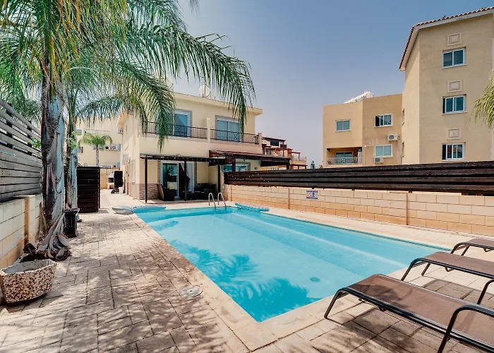 Felicity 2-Br Villa With Private Pool Near Kapparis Beach Rated 10 Out Of 10 빌라 파라림니