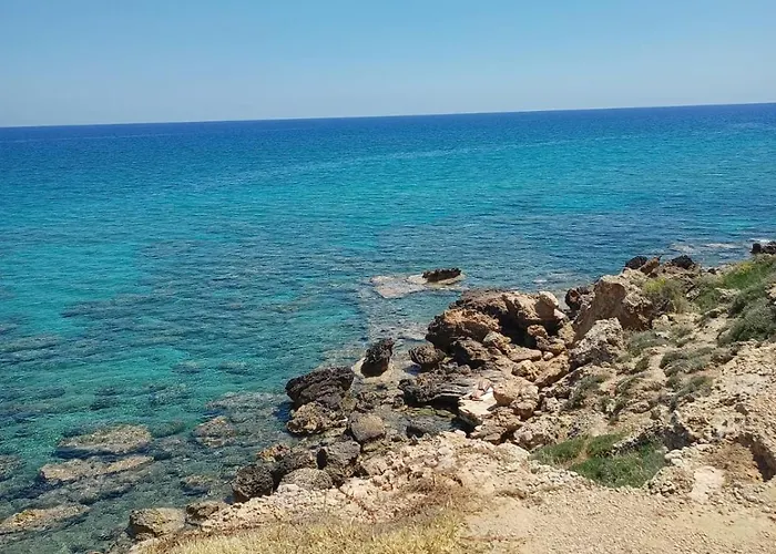 Felicity 2-Br Villa With Private Pool Near Kapparis Beach Rated 10 Out Of 10 파라림니